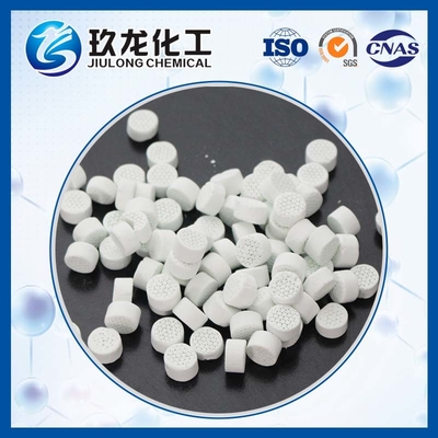 Additifs liquides de FCC de catalyseur de craquage catalytique pour le zéolite moyen de pore